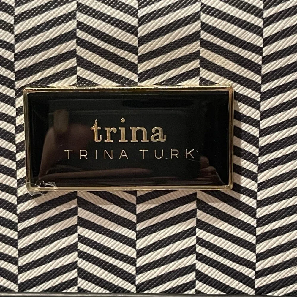 NWT Trina Turk Large Shoulder Tote Bag Black/White W/detachable Strap POOL BEACH